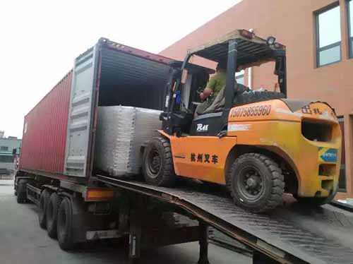 南京護欄網裝車 南京護欄網裝車