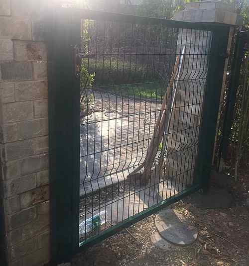 配套的南京護欄網門 配套的南京護欄網門